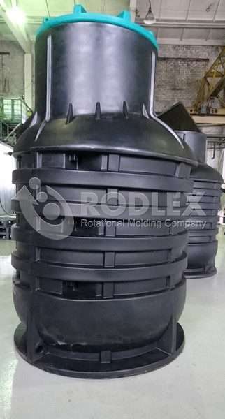Кессон для скважин Rodlex KS2.0 с пригрузочной юбкой для труб и расширительного бака — фото 6